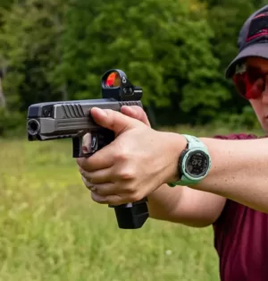 Alien Pistol Range Package R650